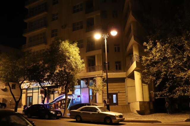 Апартаменты Near by 28May Metro Station Apartment on 10th floor. Баку-7